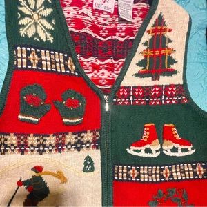 Women’s vintage Nutcracker Christmas Vest sz medium-great condition